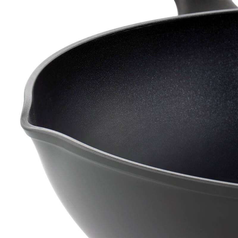 Oster Kingsway 4.1 Quart Aluminum Nonstick Wok in Black