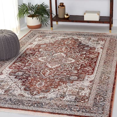 SAFAVIEH Vintage Persian Yuliia Rug