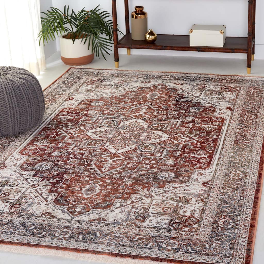 SAFAVIEH Vintage Persian Yuliia Rug