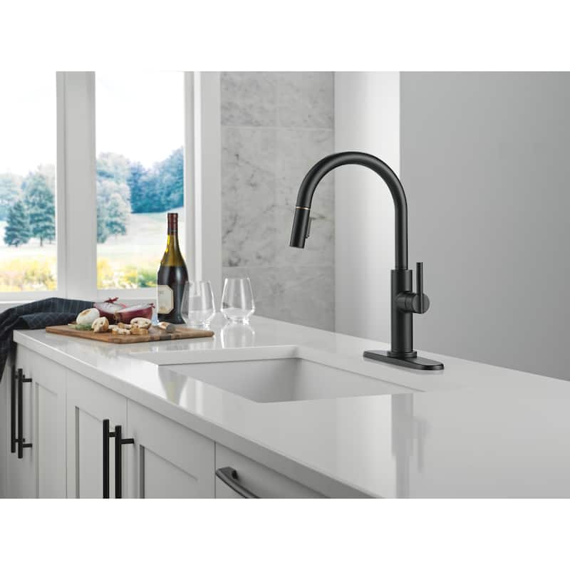 Delta 19867LF Nicoli 1.8 GPM Single Hole Pull Down Kitchen Faucet