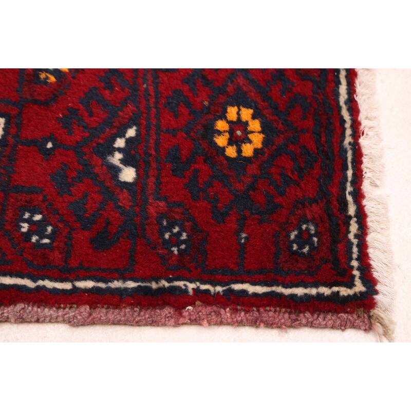 ECARPETGALLERY Hand-knotted Baluch Red Wool Rug - 3'3 x 5'7