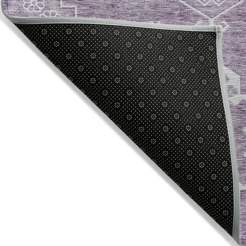 HomeRoots Medallion Traditional Rectangle Outdoor Rug