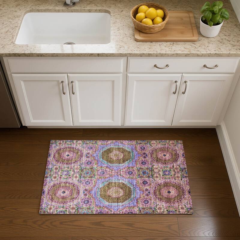 Premium Washable Super Soft Vintage Traditional Mayfield Rug - Pink - 1'8" x 2'6"