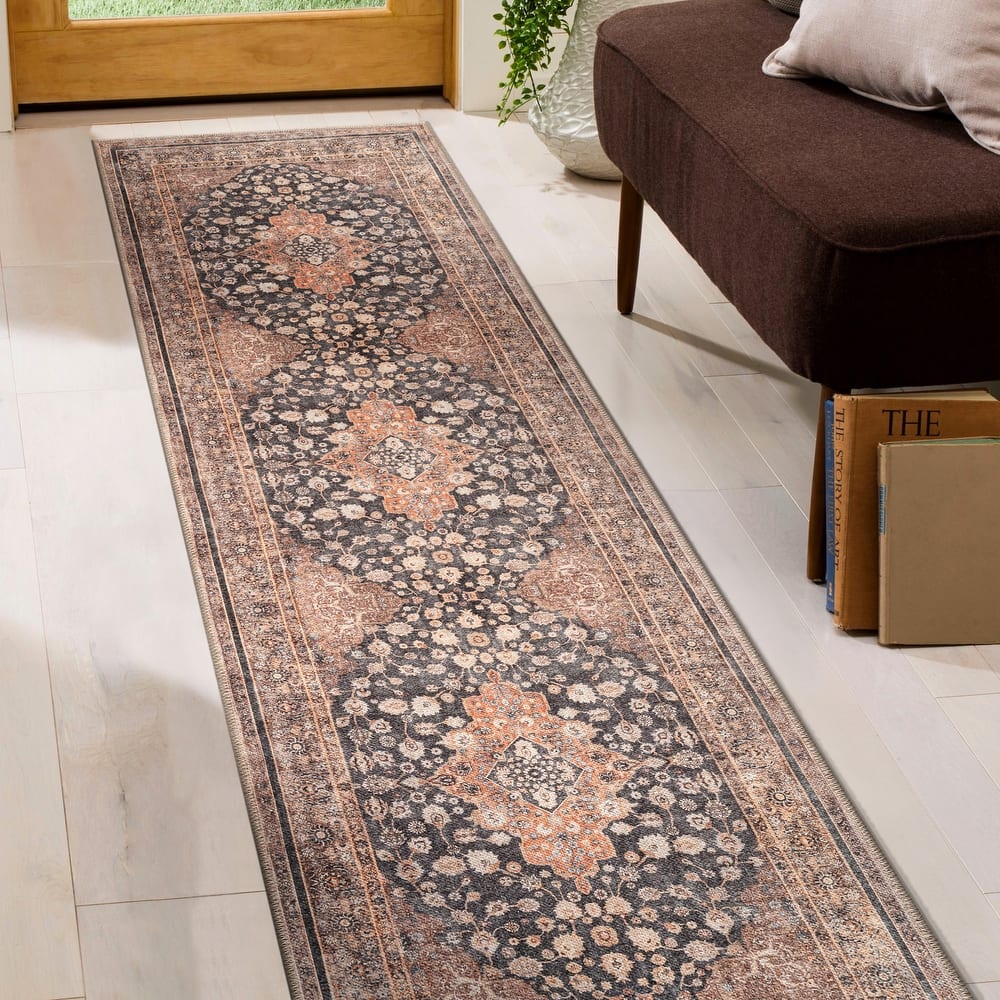 World Rug Gallery Traditional Flat Pile Washable Non-Slip Area Rug