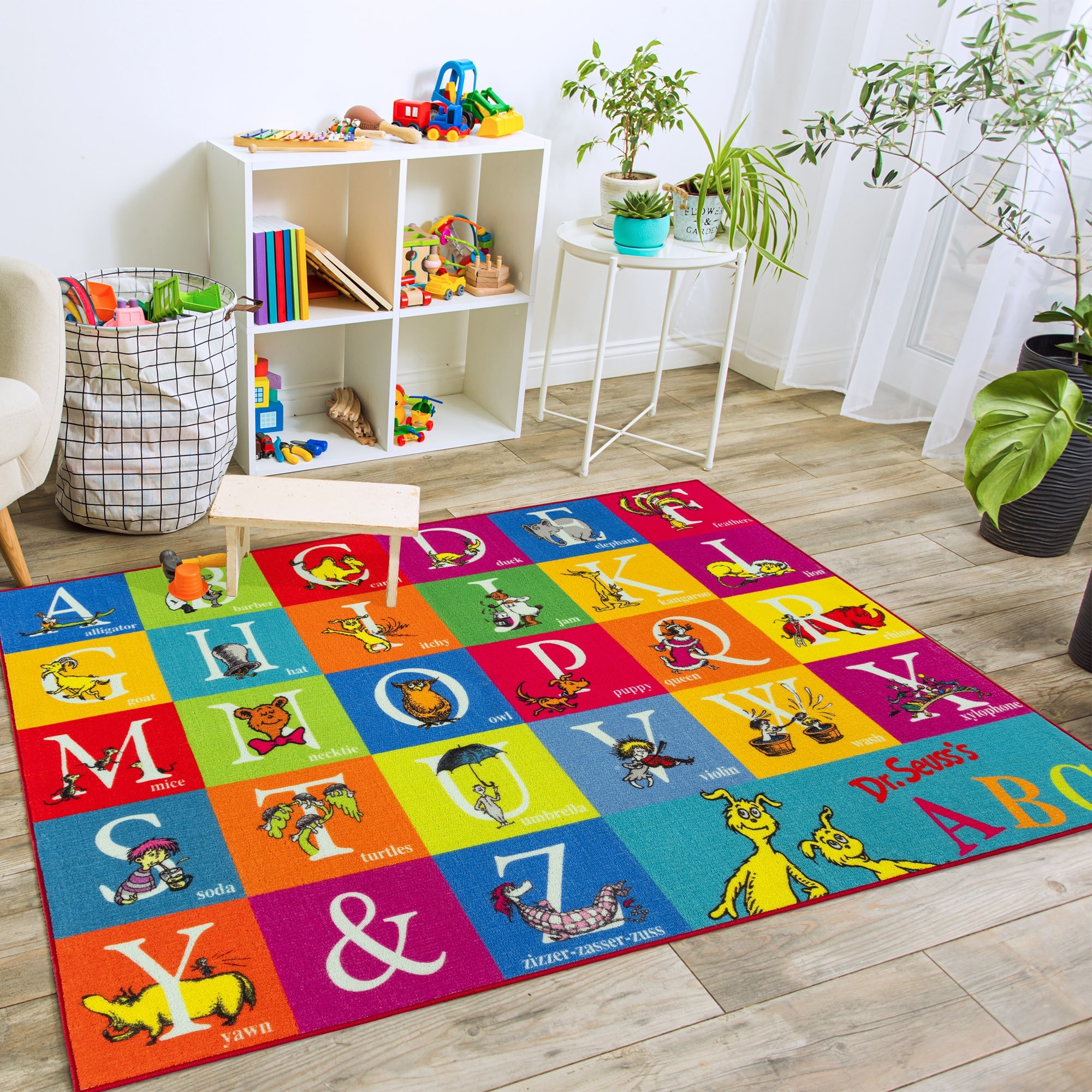Licensed Dr Seuss ABC Character Youth Digital Print Area Rug - 4' 6" x 6' 6"