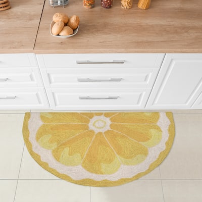 Liora Manne Frontporch Lemon Slice Indoor/Outdoor Rug Yellow - 30"X48" 1/2 RD