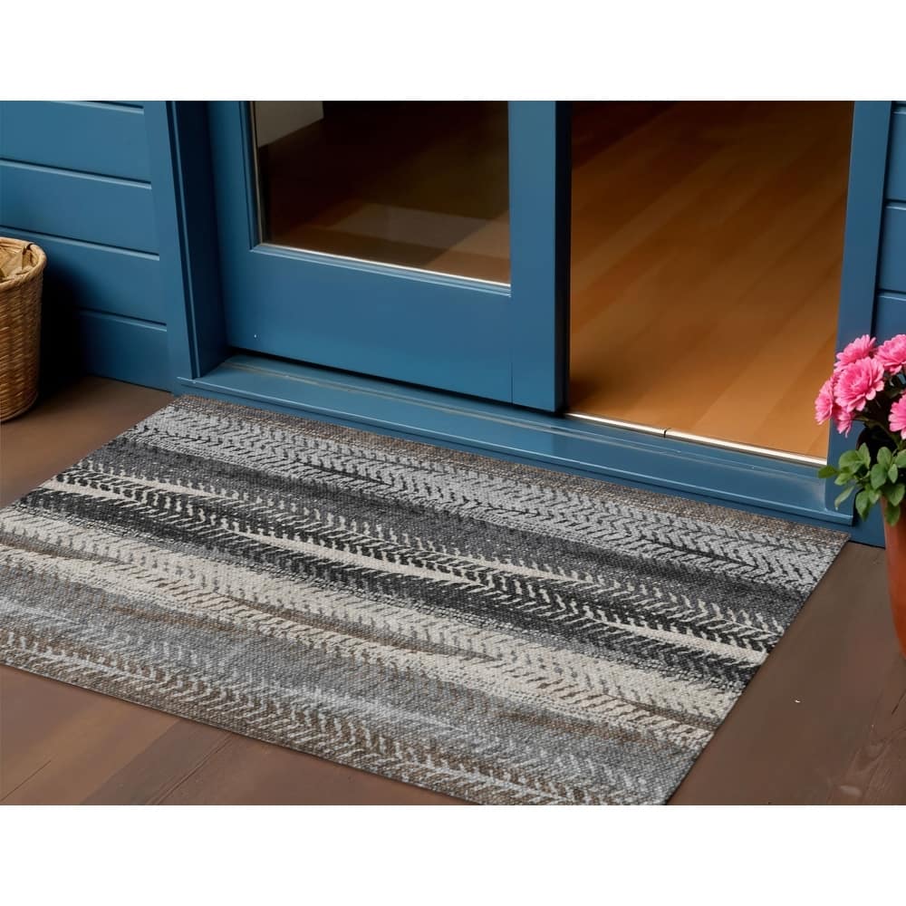 HomeRoots Botanical Leaves Transitional Rectangle Outdoor Rug