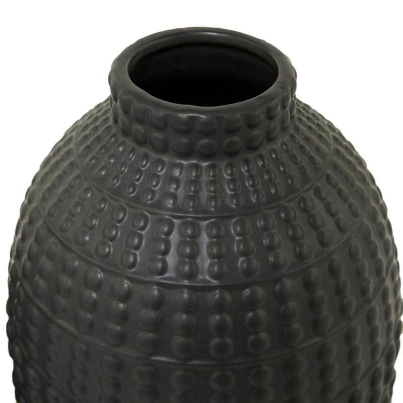CosmoLiving by Cosmopolitan Minimalist Ceramic Vase (Set of 2) - White or Black