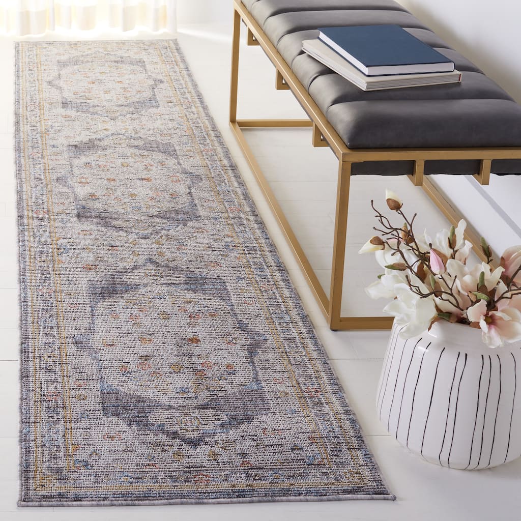 SAFAVIEH Sierra Evaline Oriental Rug - 2'3" x 9' Runner