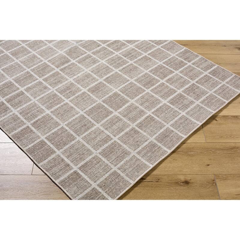 Livabliss Judie Modern & Contemporary Area Rug
