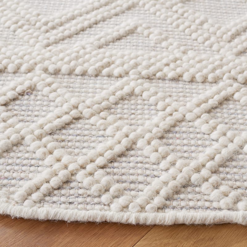 SAFAVIEH Handmade Natura Boryana Transitional Wool Rug