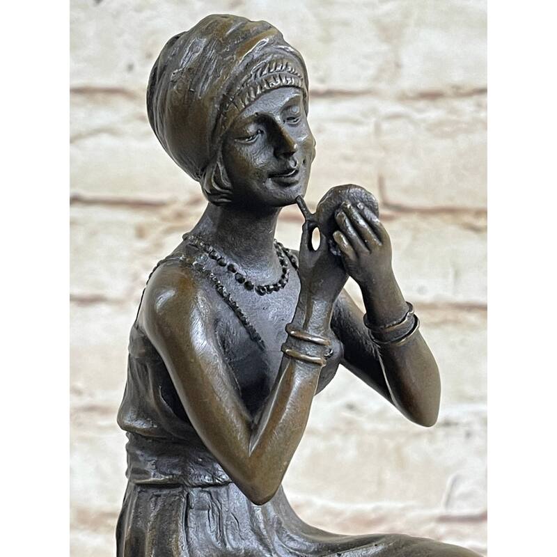 Art Deco Nouveau Vienna Bronze Gilded Age Woman Sitting Bronze Sculpture Figure