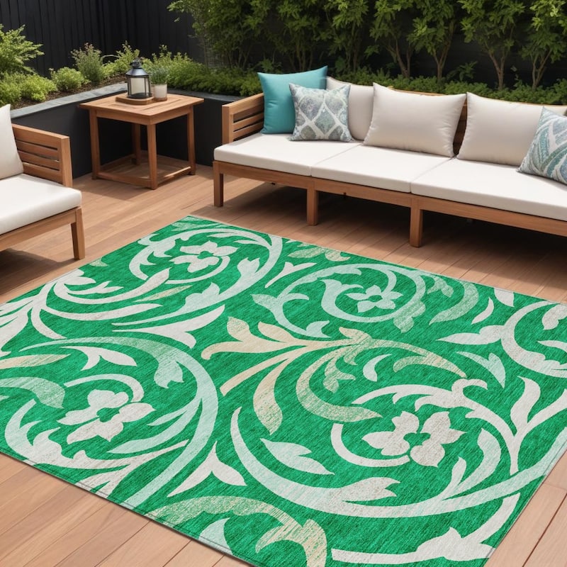 HomeRoots Floral Transitional Rectangle Outdoor Rug - 8' X 10'