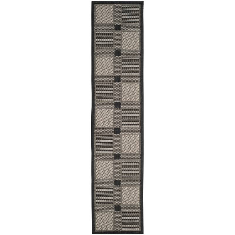 SAFAVIEH Courtyard Shirlee Indoor/ Outdoor Waterproof Patio Backyard Rug