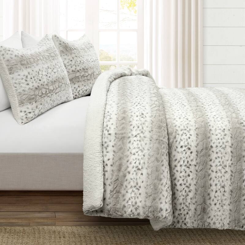 Lush Decor Leopard Textured Faux Fur Comforter Set - Gray - Full - Queen