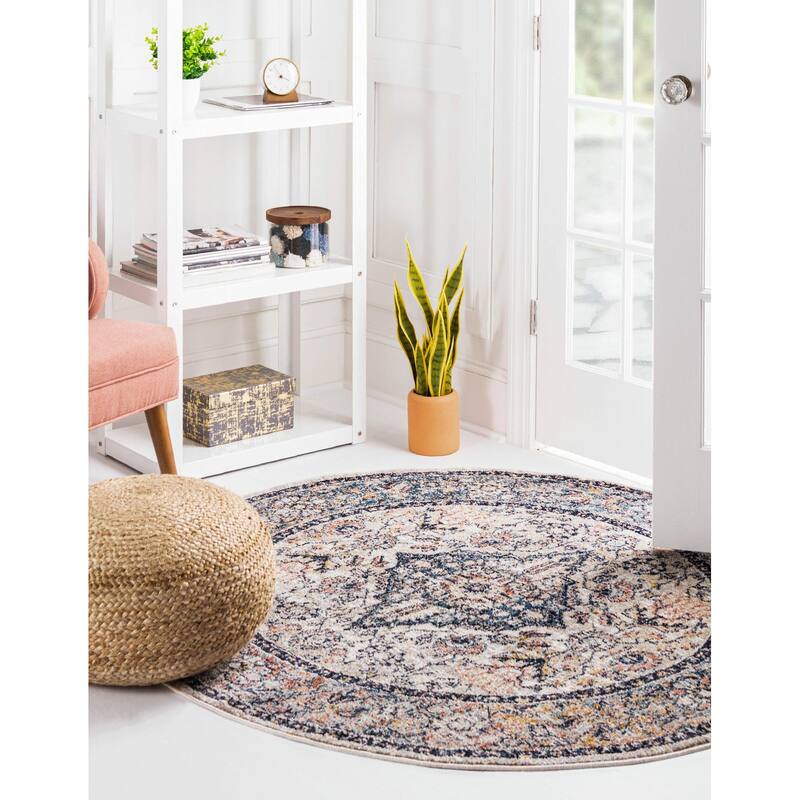 Traditional Nixa Collection Area Rug