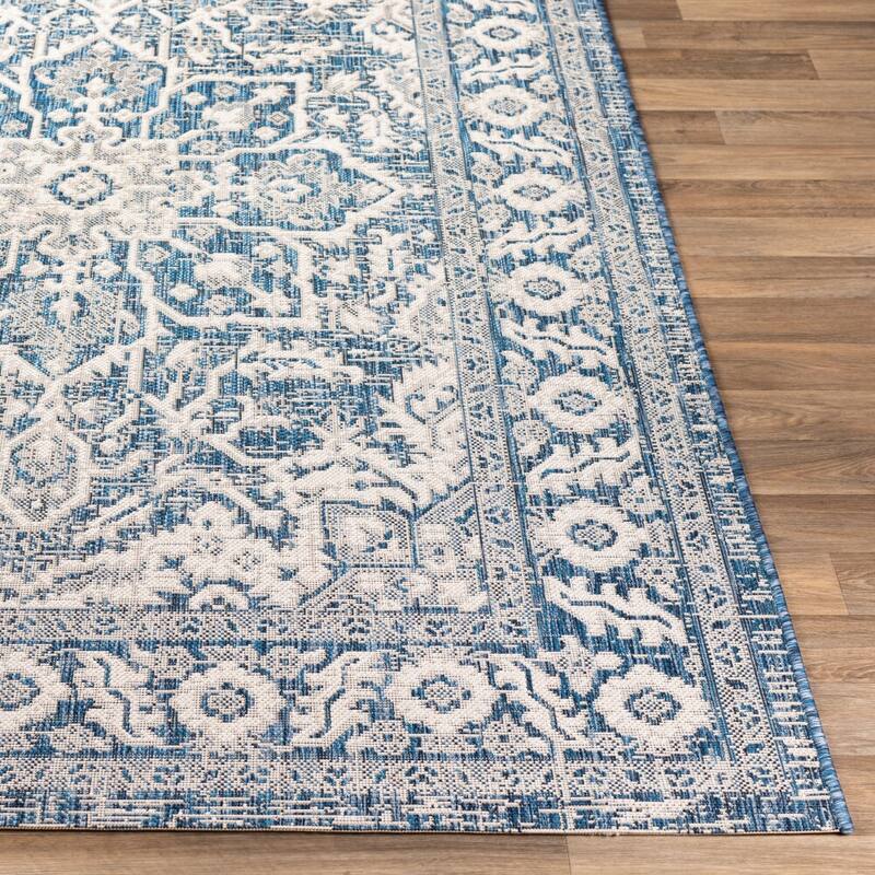 Livabliss Eagean Traditional Indoor/Outdoor Area Rug