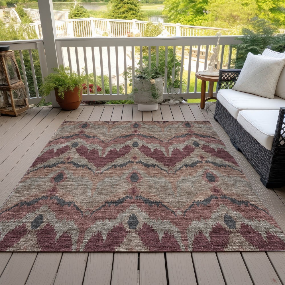 Machine Washable Indoor/ Outdoor Chantille Boho Ikat Rug
