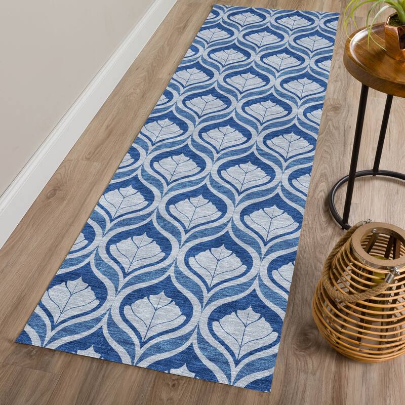 Machine Washable Indoor/ Outdoor Modern Trellis Chantille Rug