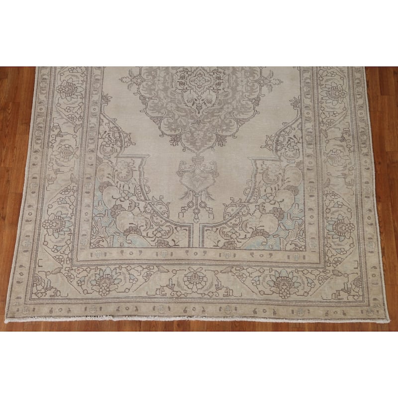 Hand Knotted Oriental 100% Wool Carpet Traditional Medallion Beige & Ivories Tabriz Area Rug - 9' 0'' X 6' 4''