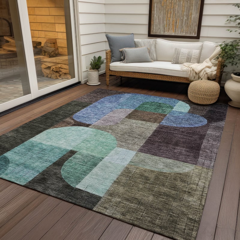 Machine Washable Indoor/ Outdoor Contemporary Deco Chantille Rug