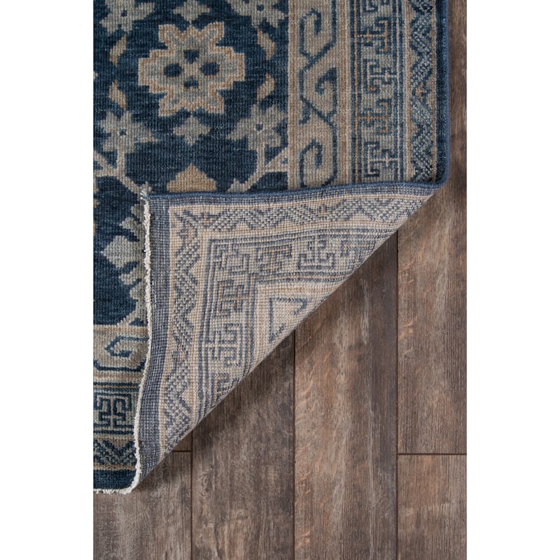 Momeni Banaras Hand Knotted Wool Traditional Area Rug