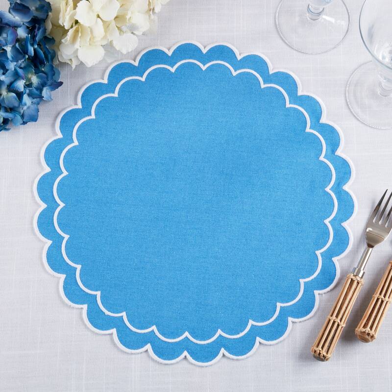 Scalloped Cotton Placemats (Set of 4) - Layered Wavy Edge Round Table Placemats for Dining, Entertaining & Everyday Table, 15"