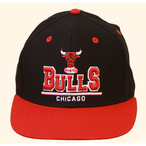 black and red chicago bulls snapback