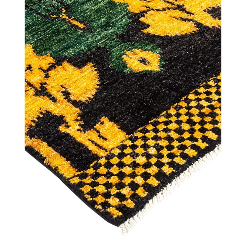 Overton Hand Knotted Wool Vintage Inspired Modern Contemporary Modern Yellow Area Rug - 5' 2" x 8' 2"