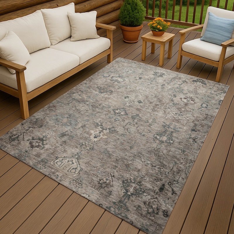 Machine Washable Indoor/ Outdoor Traditional Serenity Chantille Rug