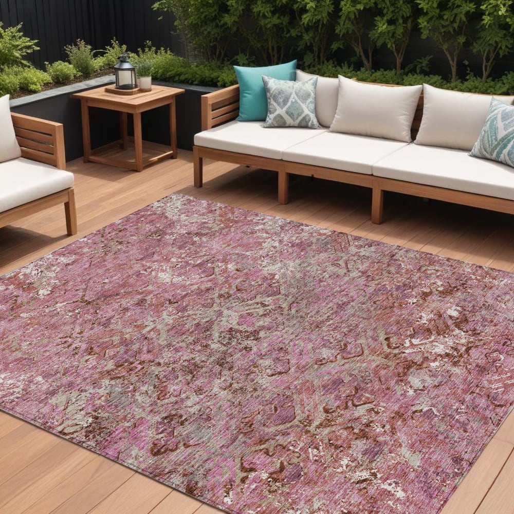 HomeRoots Geometric Transitional Rectangle Outdoor Rug