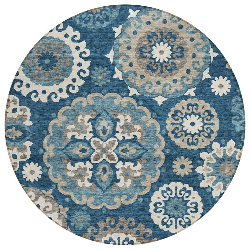 Machine Washable Indoor/ Outdoor Chantille Casual Medallion Rug