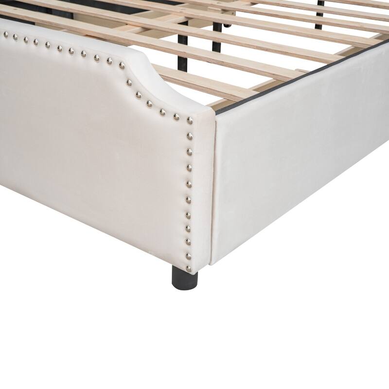 Queen Size Upholstered Platform Bed with 4 Drawers
