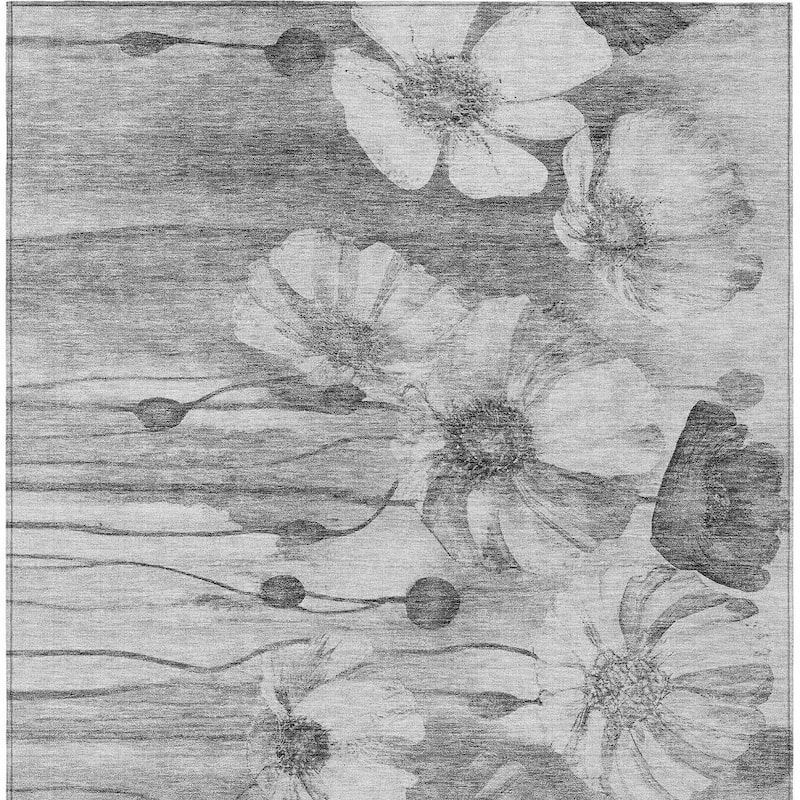 HomeRoots Floral Transitional Rectangle Outdoor Rug