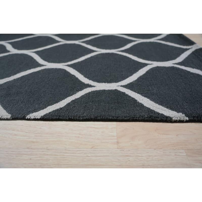 Black Contemporary Transitional Geometric Area Rug - Modern Sophistication and Versatile Design - 5' x 7'