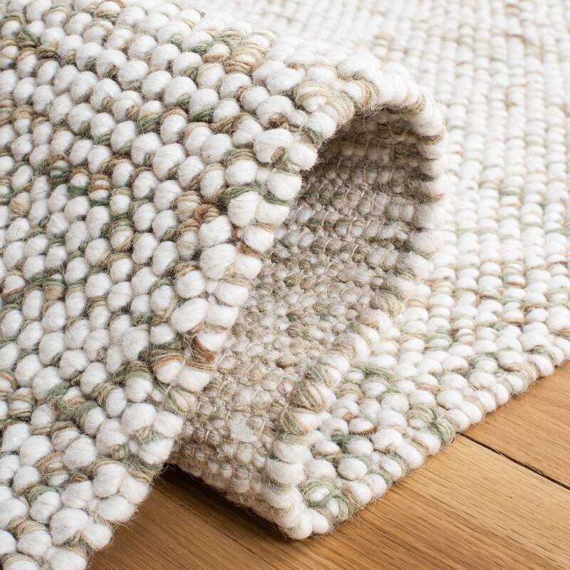 SAFAVIEH Handmade Natura Onica Wool Rug