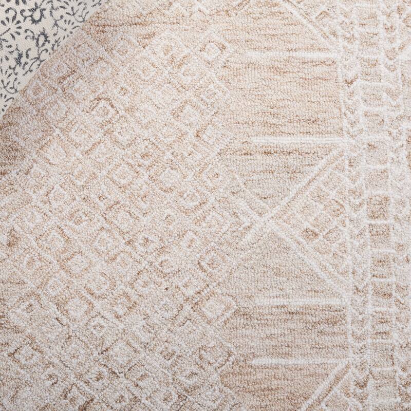 SAFAVIEH Handmade Metro Kitti Wool Rug