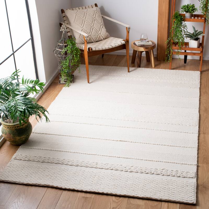 SAFAVIEH Handmade Natura Bengta Wool Rug - 12' Square - Natural