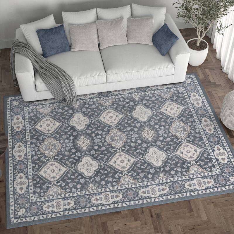 Carrington Traditional Oriental Indoor Area Rug
