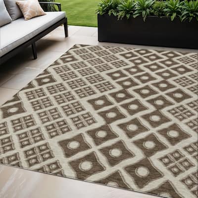 Brown And Beige Geometric Washable Indoor Outdoor Area Rug - 5' X 8'
