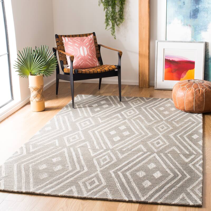 SAFAVIEH Handmade Micro-Loop Hildegund Wool Rug - 4' x 6' - Grey/Ivory