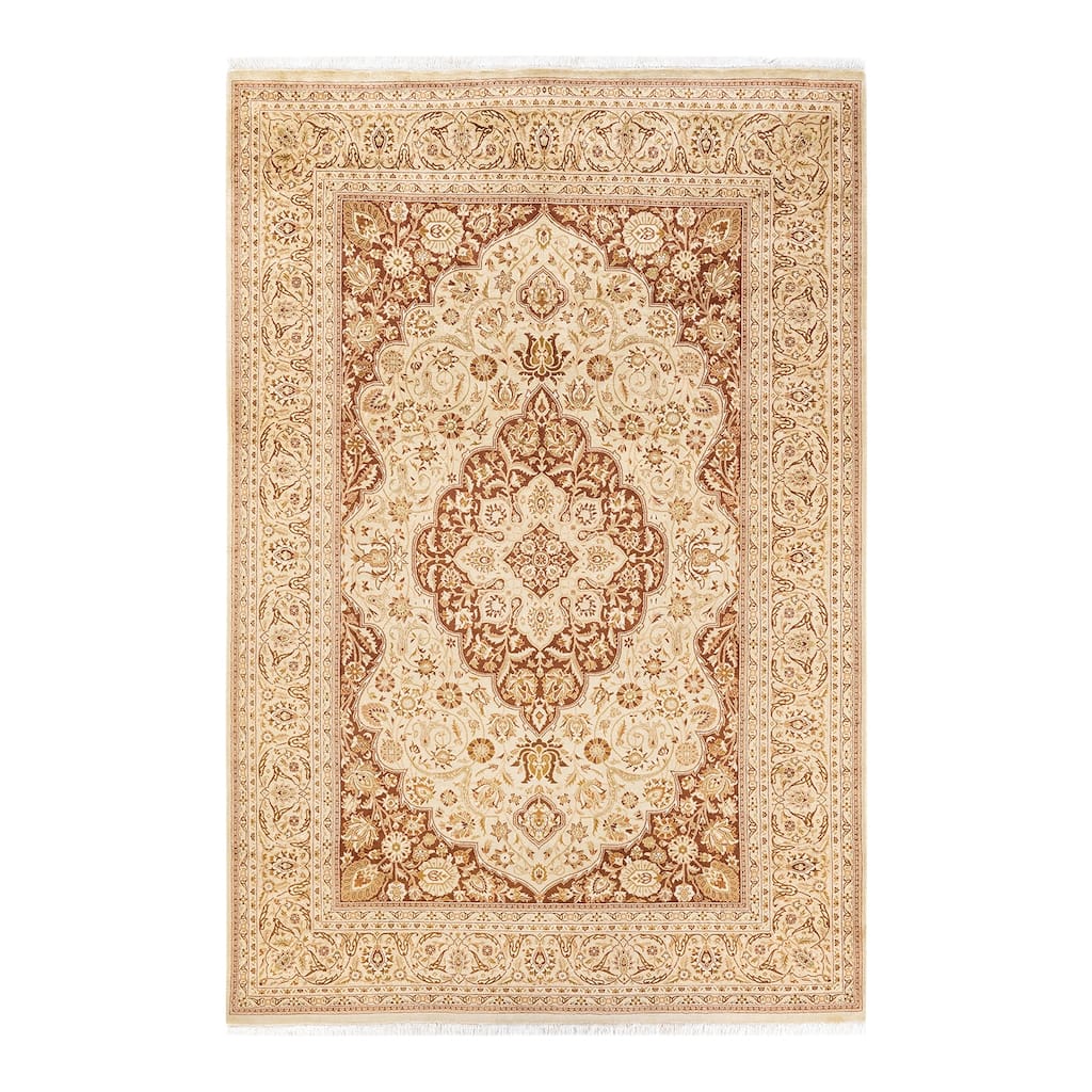 Overton Handknotted Wool Traditional Oriental Ivory Area Rug - 6' x 9'
