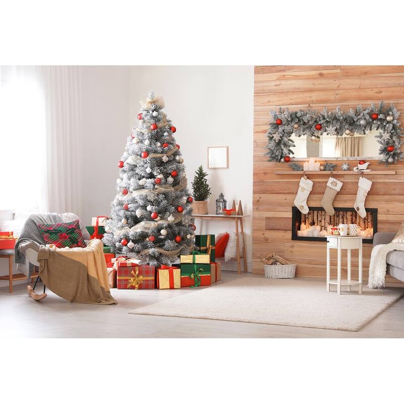 Holly on Plaid Christmas/Winter Accent Pillow