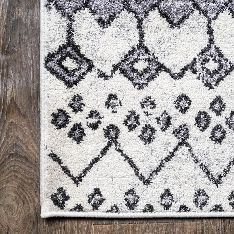 JONATHAN Y Iften Moroccan Geometric Distressed Area Rug