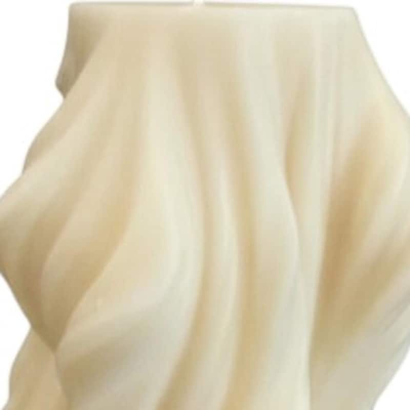 4" White Vanilla Scented Dimensional Twist Candle