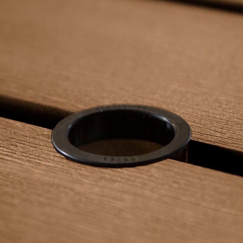 HIGHWOOD Eco-friendly Picnic Table