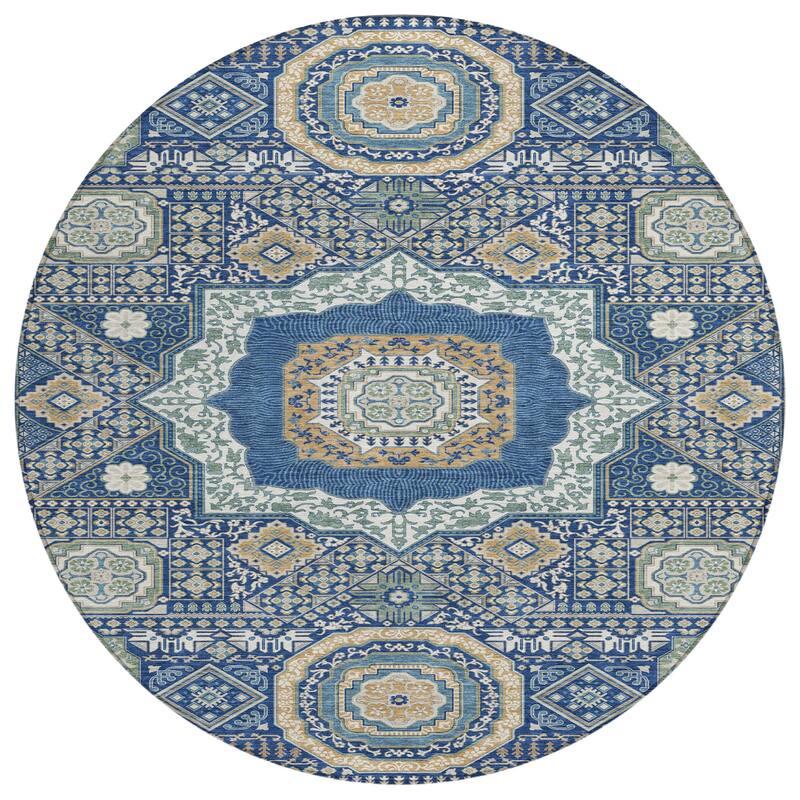 Machine Washable Indoor/ Outdoor Traditonal Isaiah Chantille Rug
