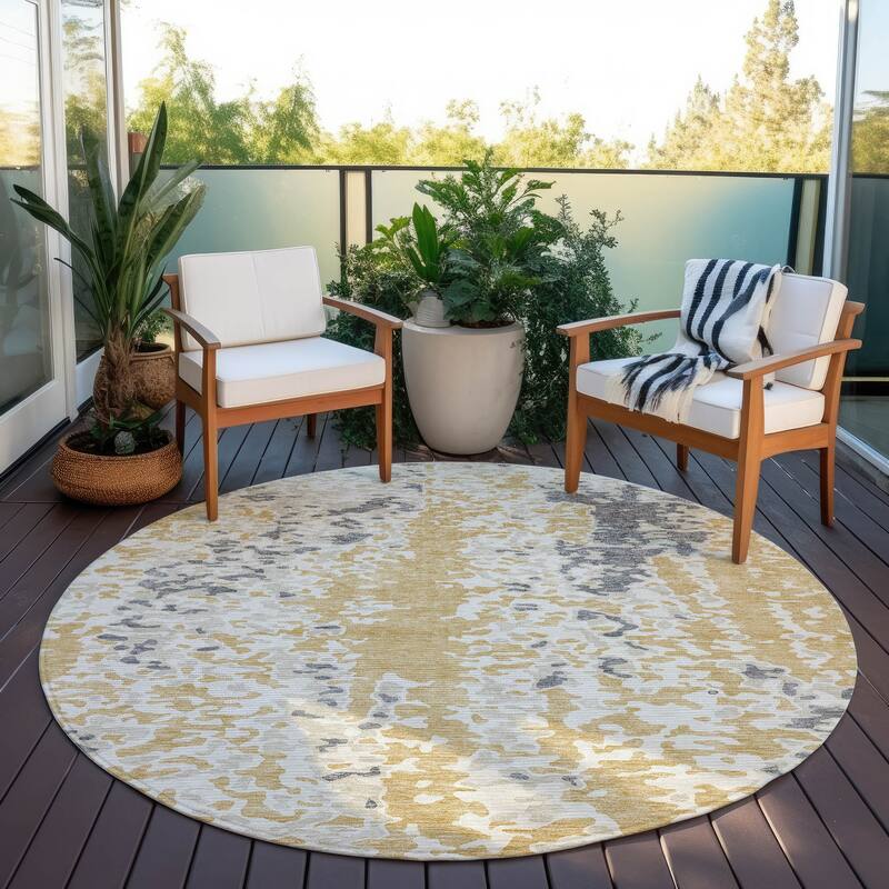 Machine Washable Indoor/ Outdoor Abstract Chantille Rug - Gold - 8' x 8'