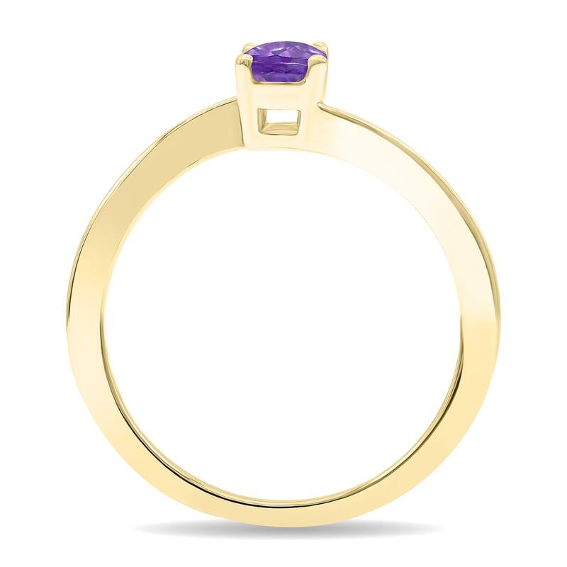 Women's Solitaire Oval Shaped Amethyst Wave Ring in 10K Yellow Gold