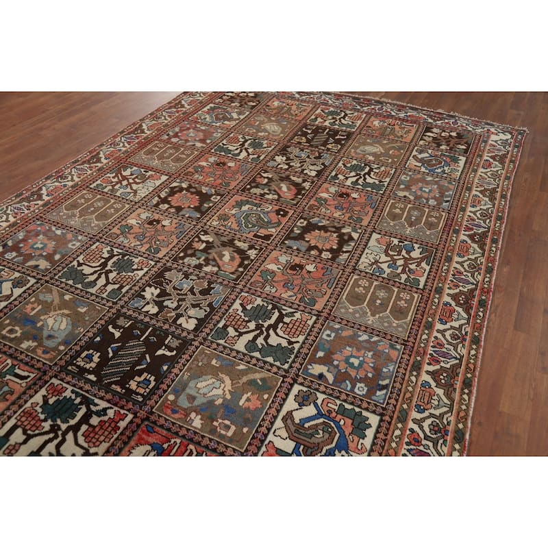 Traditional Bakhtiari Vintage Persian Rug Hand-Knotted Wool Carpet - 6'5" x 9'7"